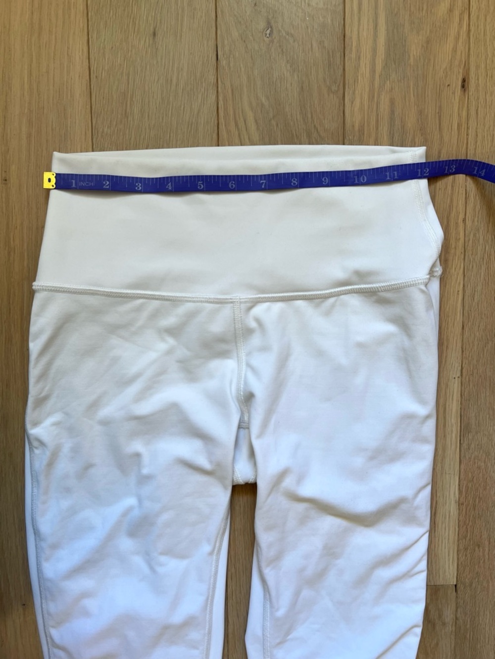 White Lululemon High-Rise Leggings Size 6 Small - Picture 7 of 12